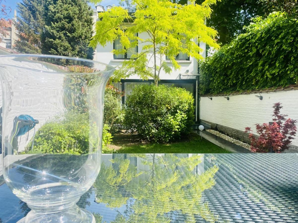 B&B Suites 124 Saint-Gilles Buitenkant foto